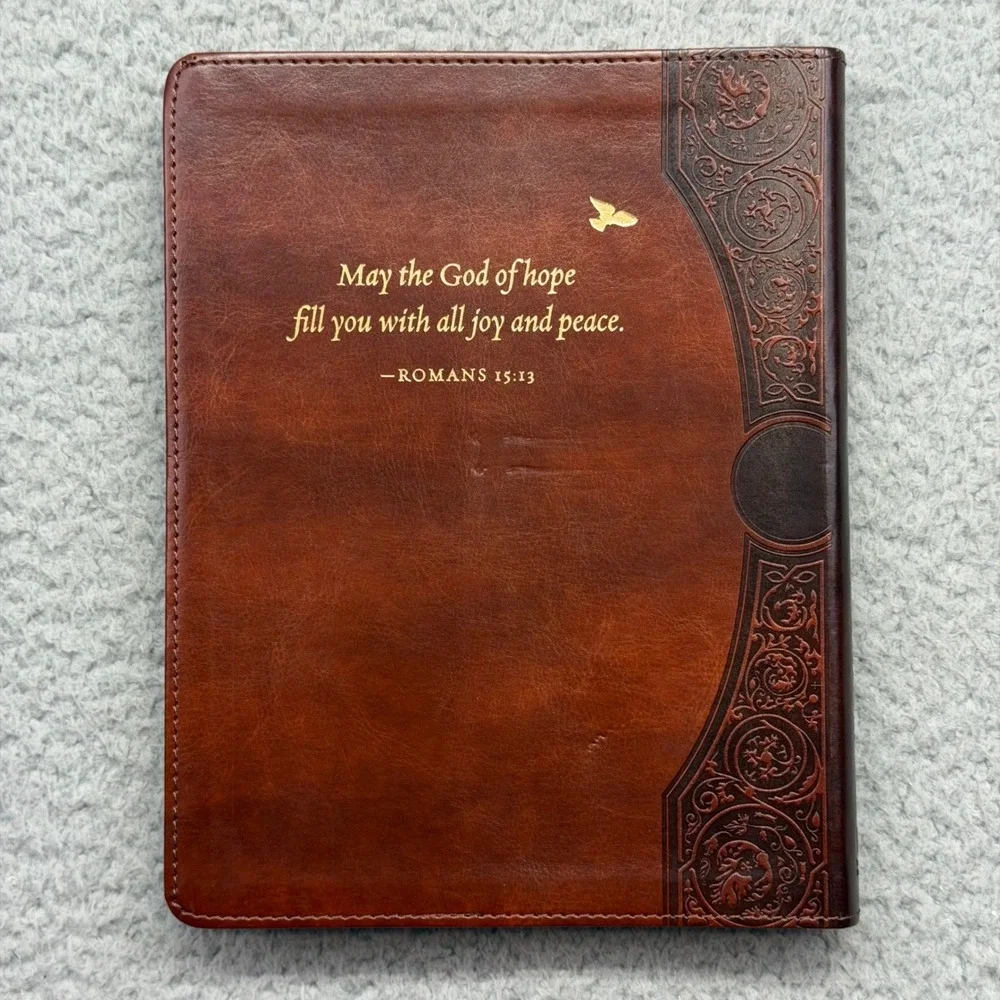 Billy Graham Hope for Each Day 365 Daily Devotional Large Deluxe 9780718075125